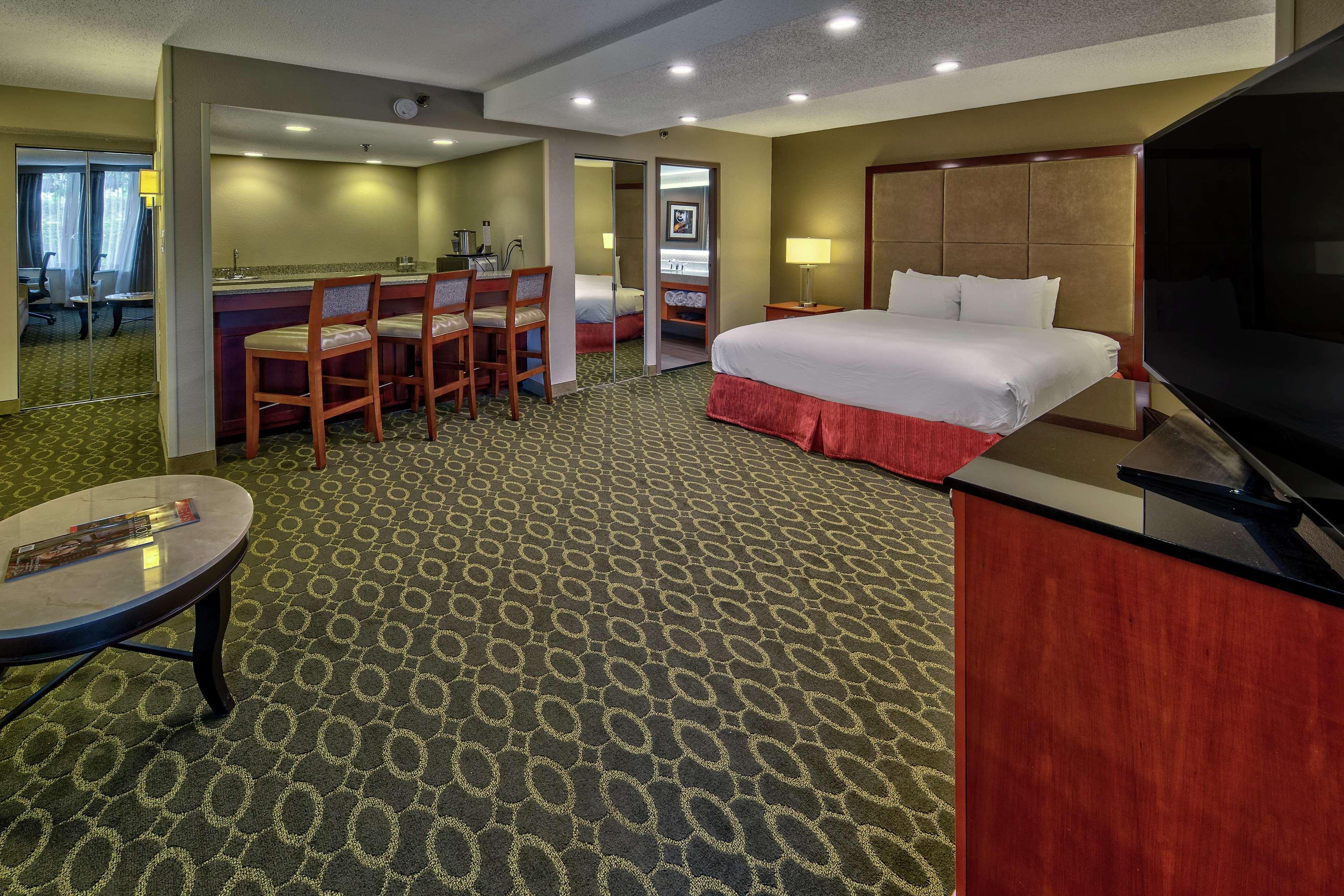 Hotel Doubletree By Hilton Memphis Zewnętrze zdjęcie