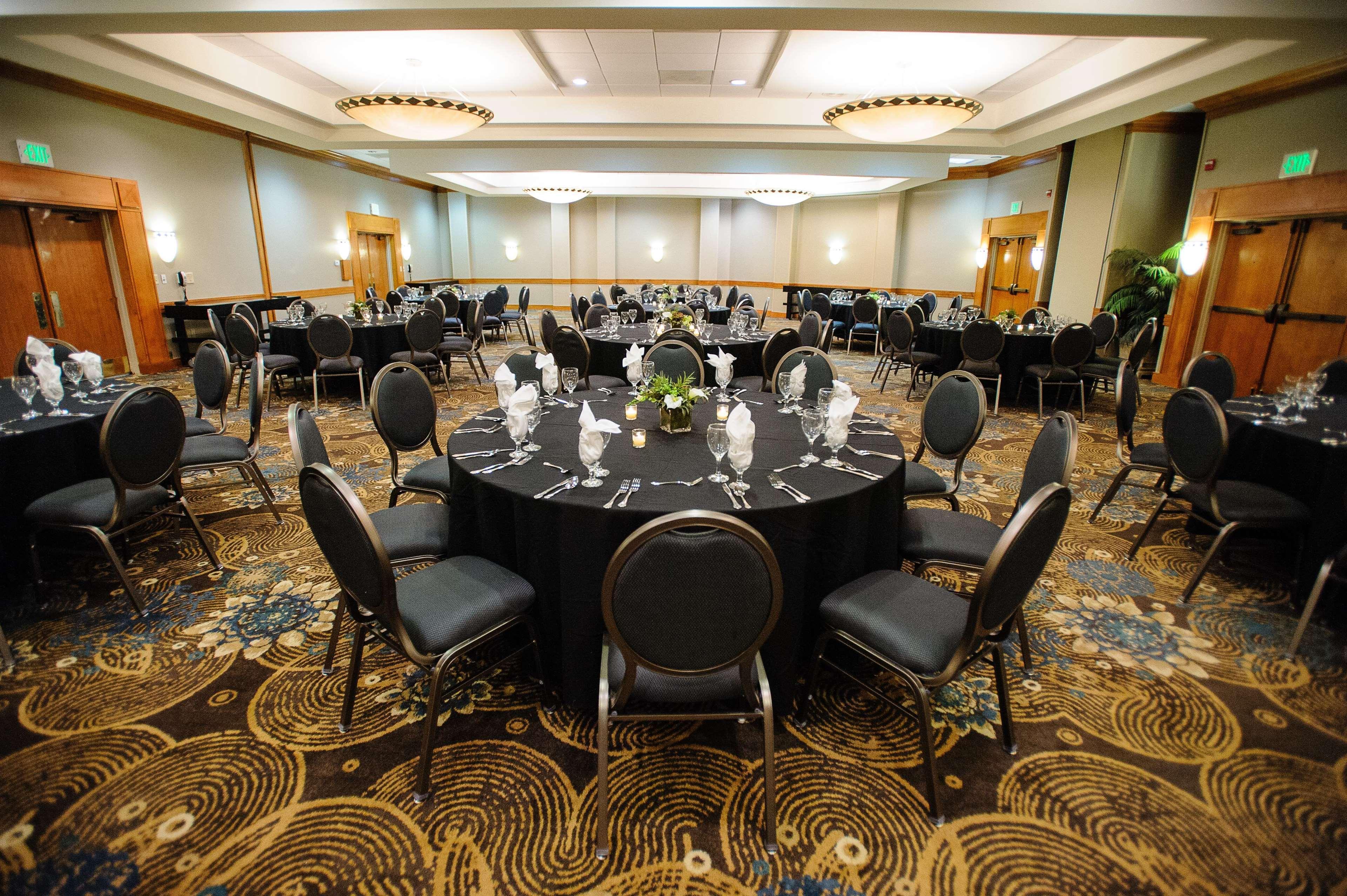 Hotel Doubletree By Hilton Memphis Zewnętrze zdjęcie
