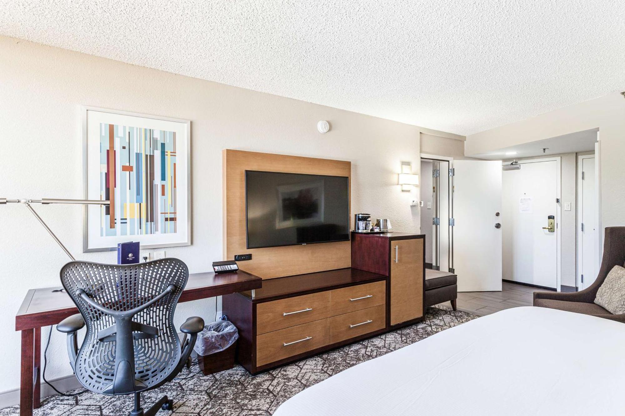 Hotel Doubletree By Hilton Memphis Zewnętrze zdjęcie