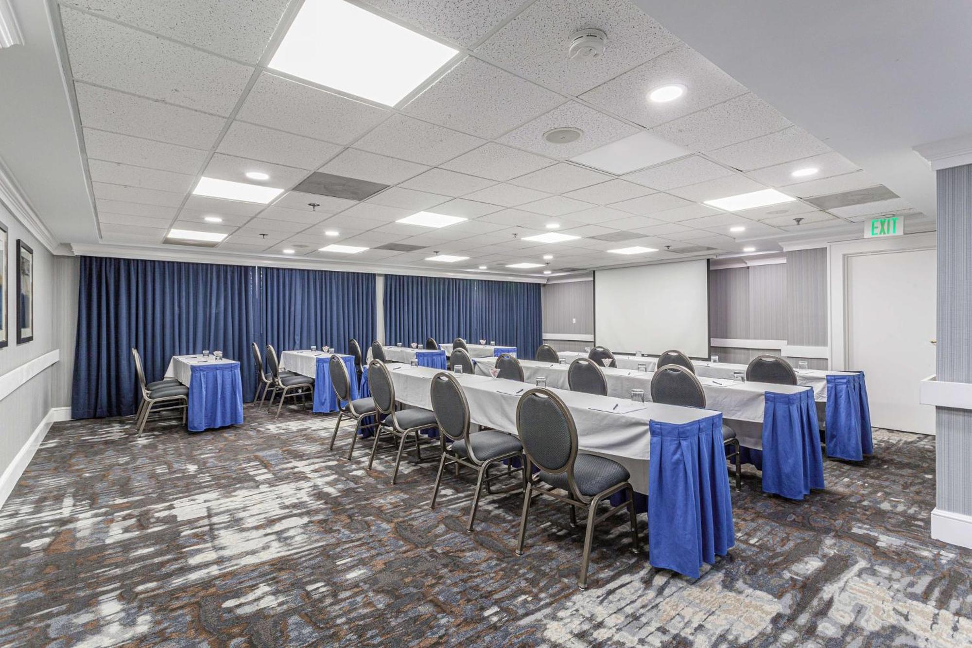 Hotel Doubletree By Hilton Memphis Zewnętrze zdjęcie